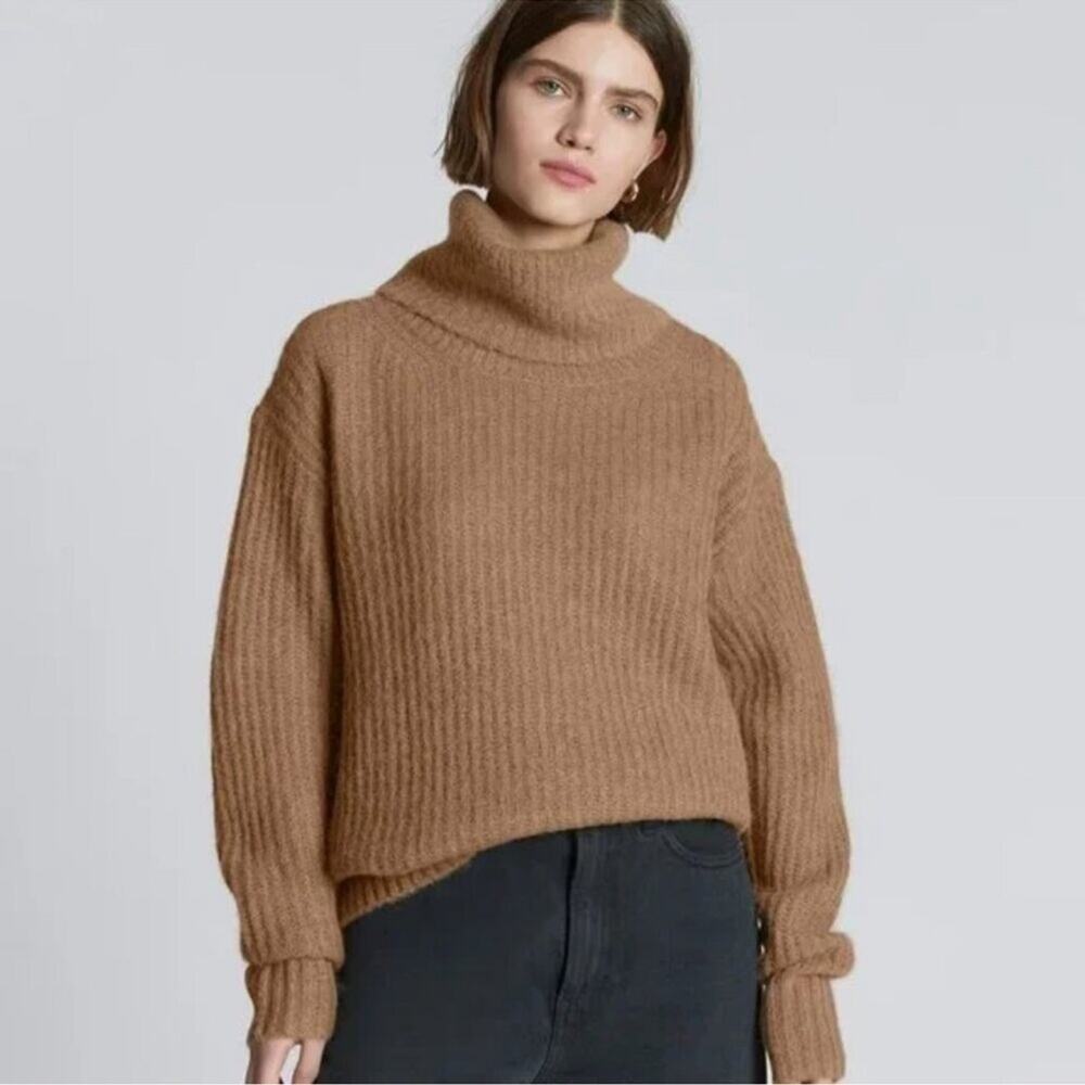 Everlane Women's L Merino Wool Alpaca Oversized Cowl Neck Sweater in Camel
